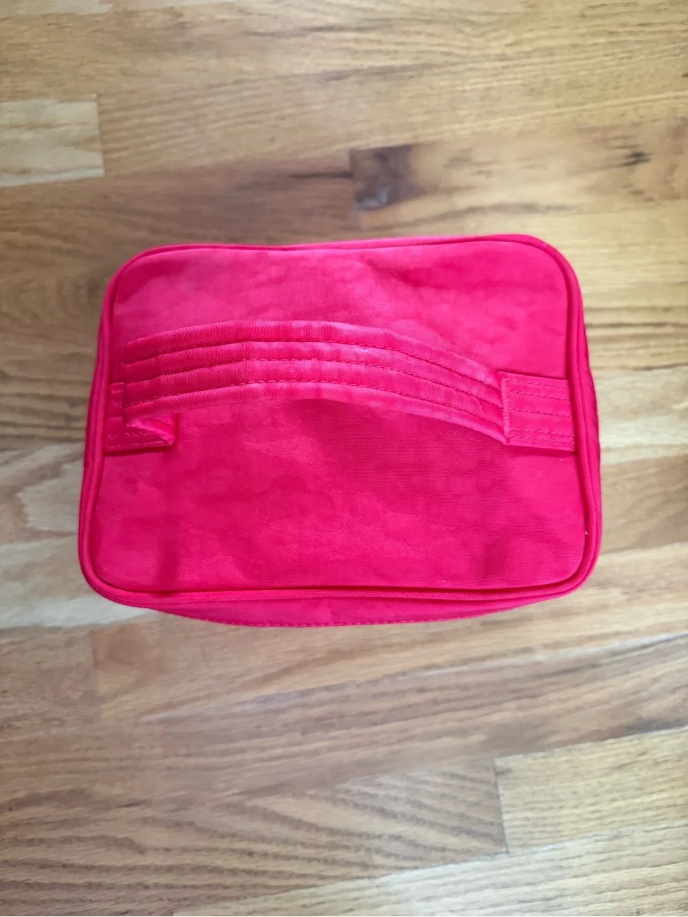 BAGGU versatile red